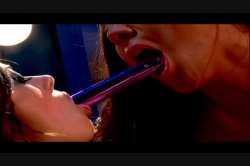 Captura de 'Lesbian Spotlight - Taylor Vixen' nº 2