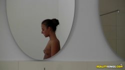 'Couples Seduce Couples 13' screenshot nº 4
