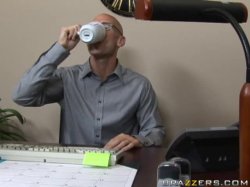Captura de 'Big Tits At Work Vol. 8' nº 48