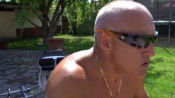 'Grandpa Got Me Wet' screenshot nº 1