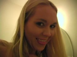 'Bianca Pureheart Jerk Off Encouragement Pantyhose' screenshot nº 101