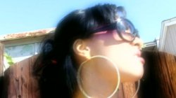 Captura de 'Feed the Models' nº 7