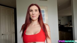 Captura de 'Big Tits Slim Body Redhead Lillian Stone Pussy Stretch & Fuck' nº 27