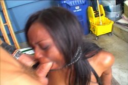 Captura de 'Face Fucking, Inc. 2' nº 43