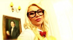 'Nerdy Girls Love Anal' screenshot nº 3