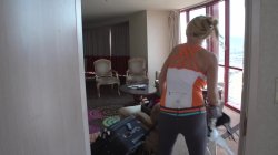 'Lesbians At Work: Lipstick Realty' screenshot nº 37