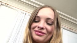 Captura de 'Busty Cum Slut Takes Anal Doggy Pounding' nº 6