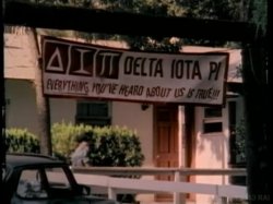 Captura de 'Sorority Sex Kittens 2' nº 22