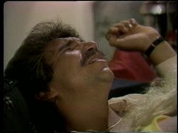 Captura de 'Coming In America' nº 77