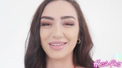'Curvy In All The Right Places ft. Lily Jordan' screenshot nº 33