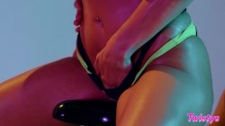 Captura de 'When Girls Play 27' nº 100