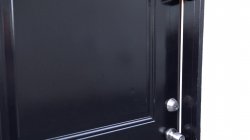 Captura de 'Property of A Busty MILF' nº 73