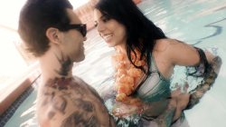 'Summer Sluts 2: Cum Rain Or Shine.' screenshot nº 2