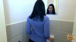 'Kira Queen Sucks Her New Friend's Cock In The Restroom!' screenshot nº 34