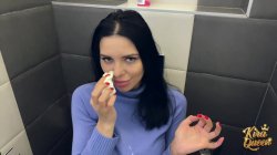 'Kira Queen Sucks Her New Friend's Cock In The Restroom!' screenshot nº 73