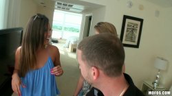'MOFOS: Real Slut Party 20' screenshot nº 94