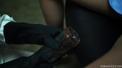 Captura de 'Parasitic Researchers' nº 17
