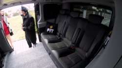 Captura de 'Curvy Car Sluts' nº 82