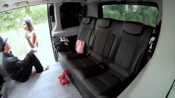 Captura de 'Curvy Car Sluts' nº 120