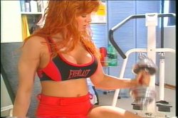'Busty Leg Sex Babes' screenshot nº 3