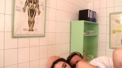 'Fetish Clinic' screenshot nº 127