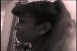 'Gentlemen Prefer Bronze' screenshot nº 5