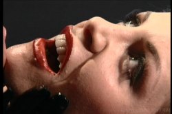 'Latex' screenshot nº 61