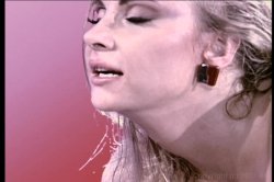 'Latex' screenshot nº 97