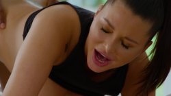 Captura de 'Loving Threesomes' nº 94