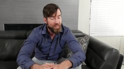 Captura de 'Teen Stepdaughter Nym Fleurette Given To A Big Black Cock Creampie' nº 9