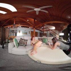 'BTS Ass Worship With Redhead British Milf - VR Voyeur View' screenshot nº 10