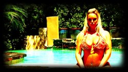 Captura de 'Poolside Pussy' nº 3