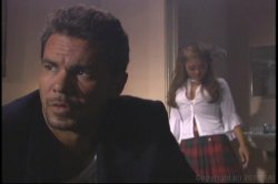 Captura de 'Eighteen' nº 37