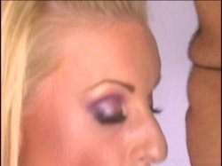 Captura de 'Young Blonde Voyeurs' nº 104