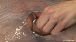'Wired Pussy - Featuring Bobbi Starr and Roxanne Hall' screenshot nº 66
