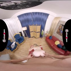 'Prolapsing Stepmom Anal Fist Fucked' screenshot nº 136