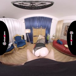 'Prolapsing Stepmom Anal Fist Fucked' screenshot nº 47