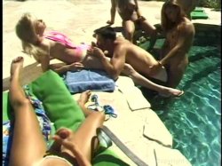 'Transsexual Gang Bangers 4' screenshot nº 95