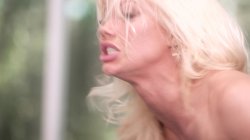 Captura de 'How To Seduce A Black Man' nº 56