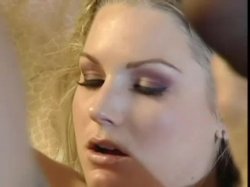 Captura de 'Naked Red Lips' nº 118
