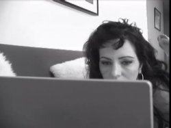 Captura de 'Naked Red Lips' nº 124