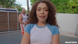 Captura de 'Teens Love Huge Cocks Vol. 59' nº 65