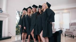 'Graduation Overload' screenshot nº 2