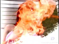 Captura de 'More Than a Handful 15' nº 1