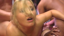 'First Reverse Gang Bang' screenshot nº 55