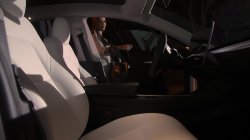 Captura de 'Girls at Work After Hours' nº 32
