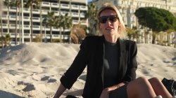 Captura de 'Anouk First Anal' nº 22