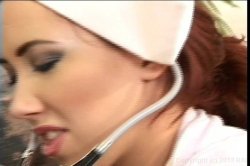 Captura de 'Itty Bitty Titty Nurses' nº 70