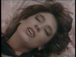 Captura de 'Brunettes of the 80's' nº 25