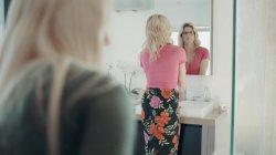 'Lesbian Adventures: Older Women Younger Girls Vol. 14' screenshot nº 4